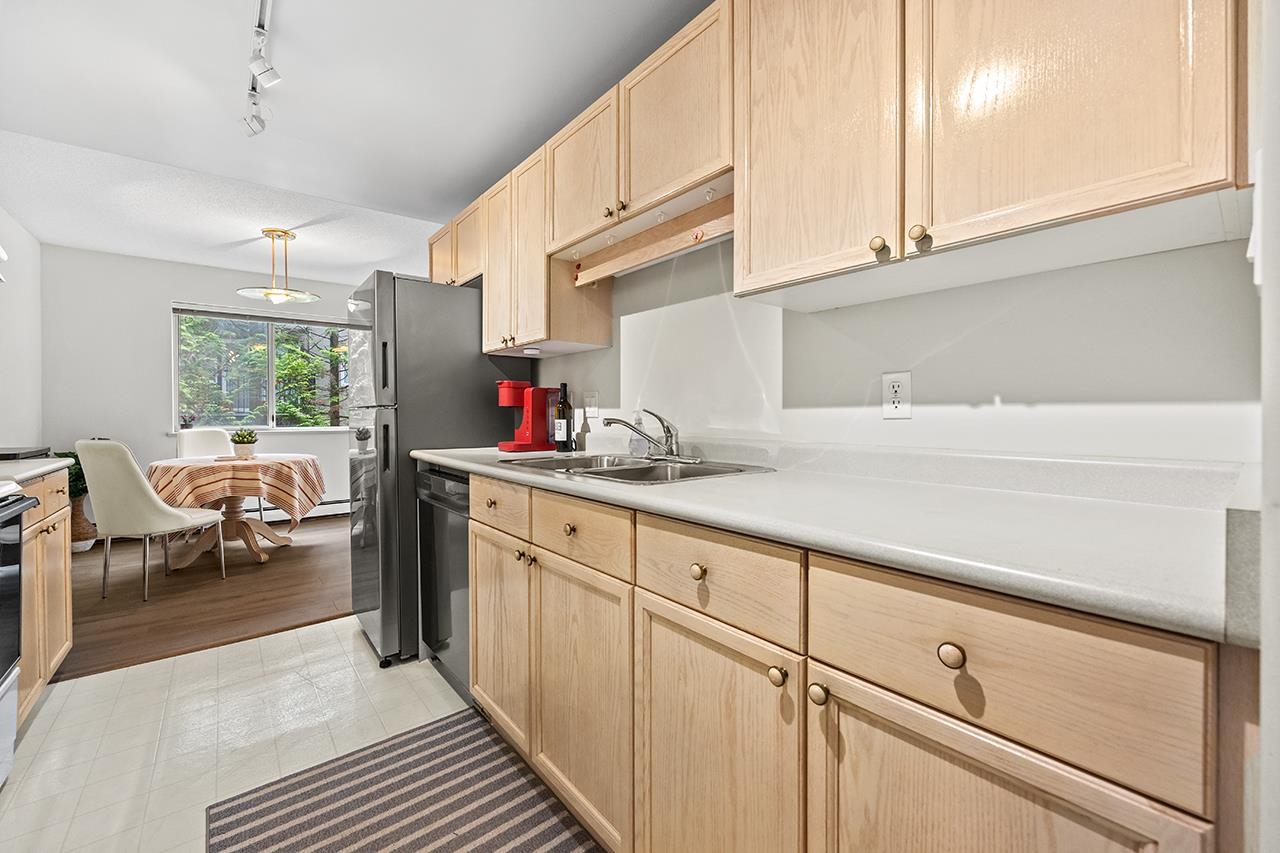 Primary image of 205-6388 Marlborough Avenue, Burnaby, BC, V5H 4P4