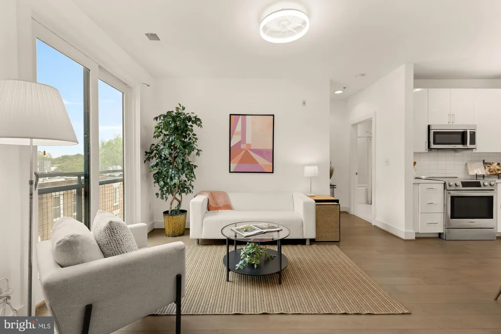 Additional image 9 of 1500 Pennsylvania Avenue SE Unit 305, Washington, DC 20003