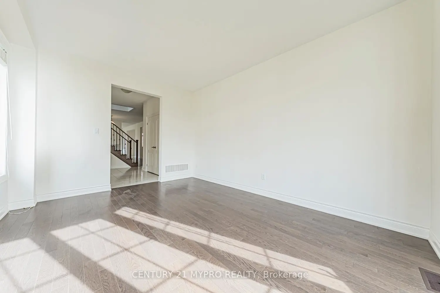 Additional image 4 of 2 Manor Hampton Street