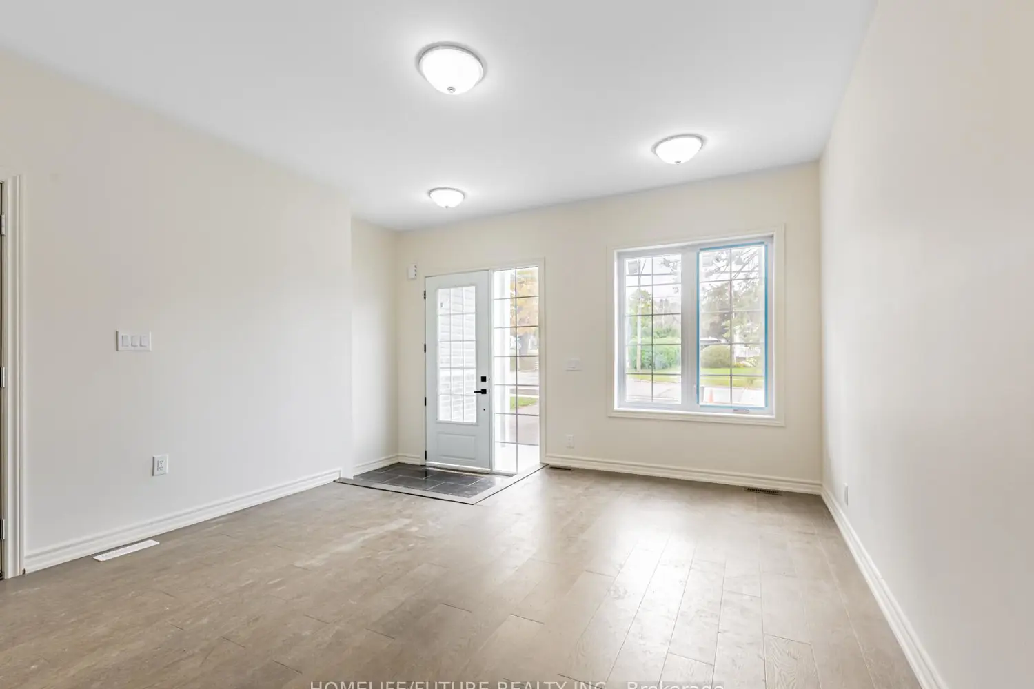 Additional image 5 of 506 Simcoe Street