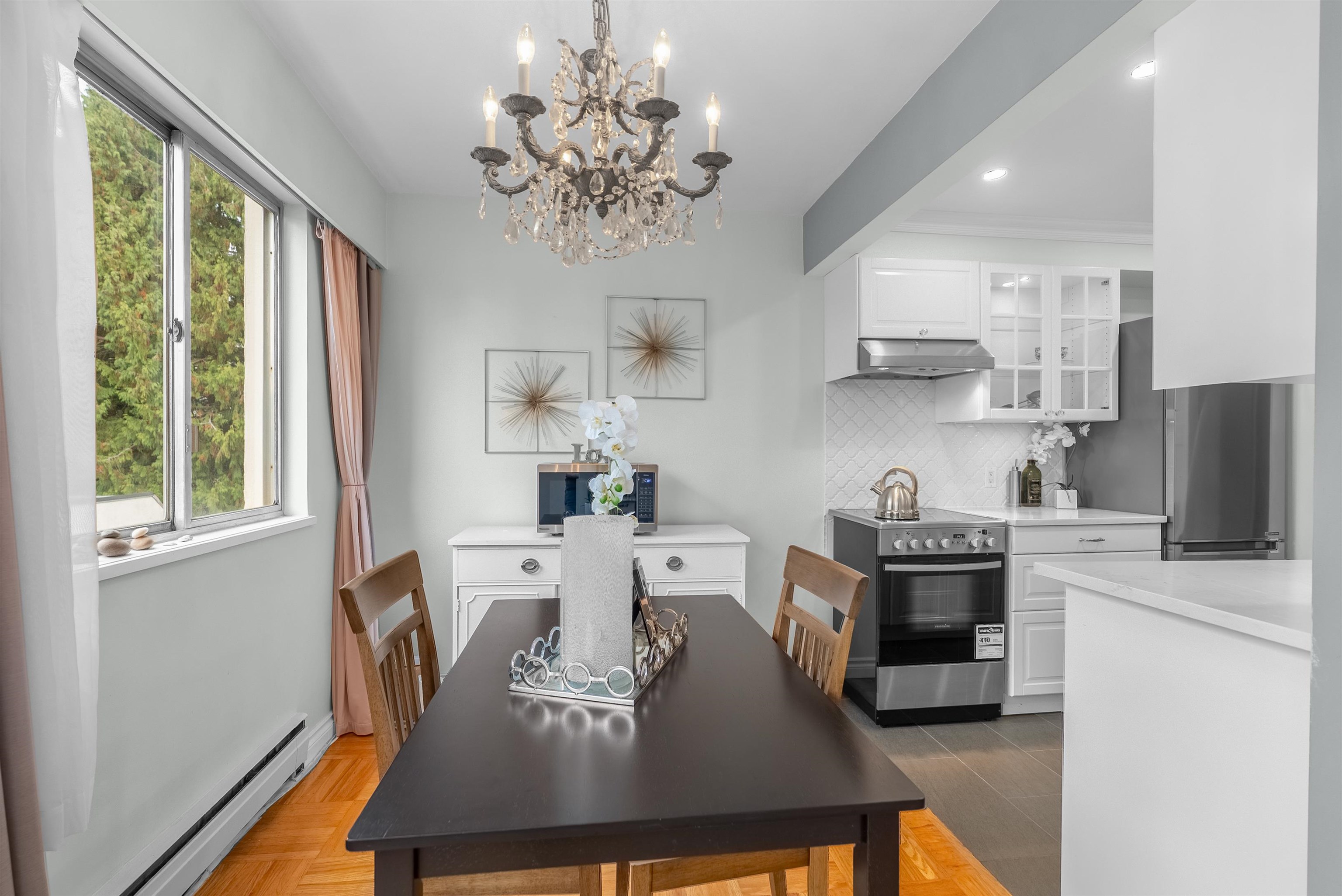 Additional image 6 of 402-1750 Esquimalt Avenue, West Vancouver, BC, V7V 1R8