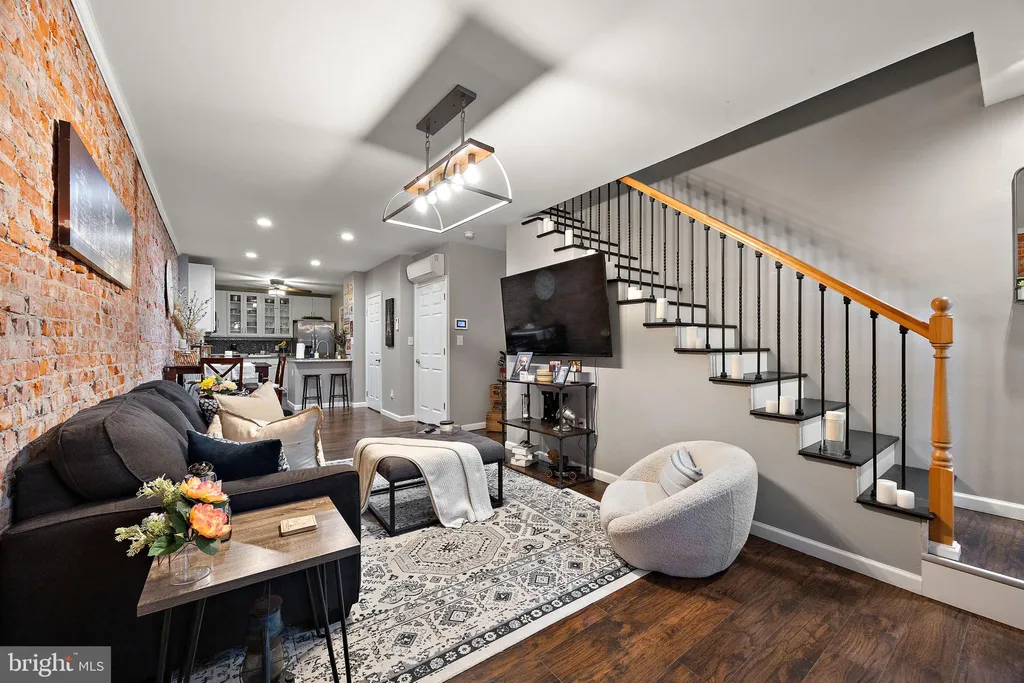 Additional image 4 of 705 S Van Buren Street, Wilmington, DE 19805