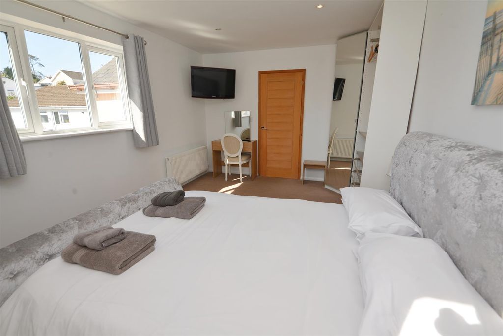 Additional image 18 of 3 bed property for saleBevlin Lane, Saundersfoot SA69