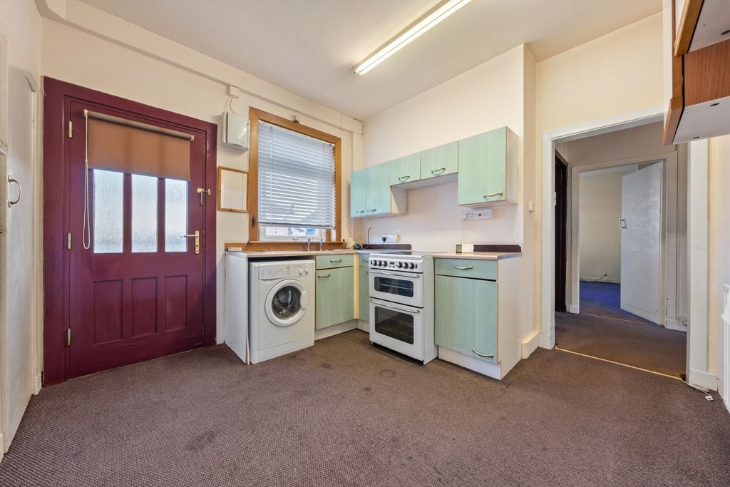 Additional image 9 of 2 bed flat for saleNewlands Road, Grangemouth FK3