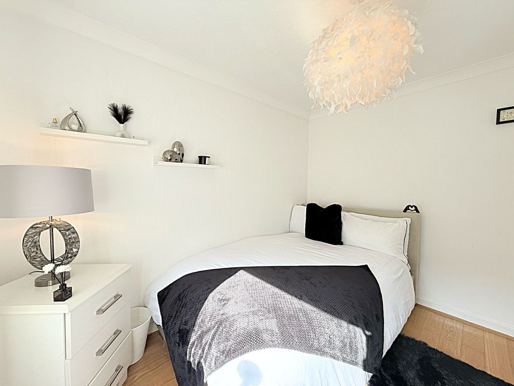 Additional image 14 of 2 bed flat for saleGairloch Crescent, Redding FK2