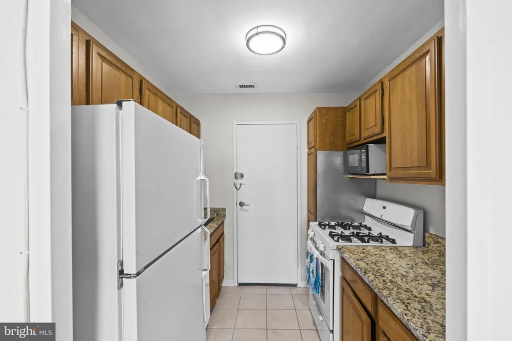 Additional image 11 of 2829 Connecticut Avenue NW Unit 503, Washington, DC 20008