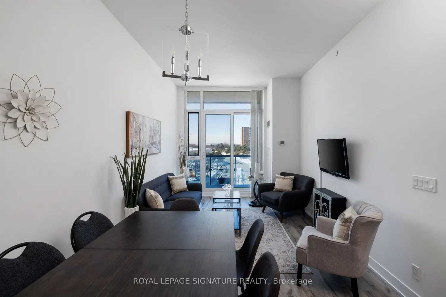 Additional image 6 of 9471 Yonge Street 332