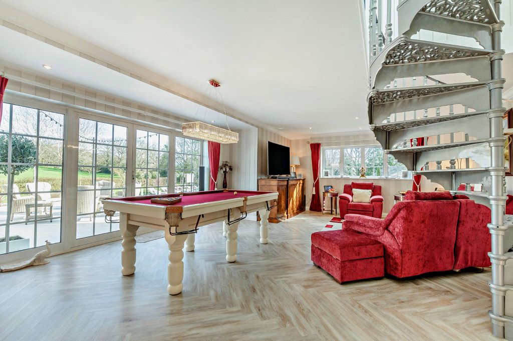 Additional image 6 of 7 bed detached house for saleClearwater Lane, Haywards Heath, West Sussex RH16