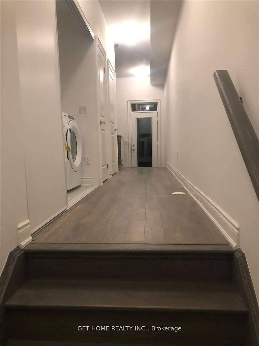 Additional image 3 of 3-2A Muir Avenue, Toronto, ON, M9L 2L1