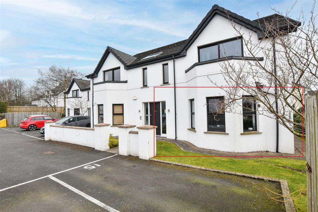 2 bed flat for saleSawyer Hill, Rashee Road, Ballyclare BT39