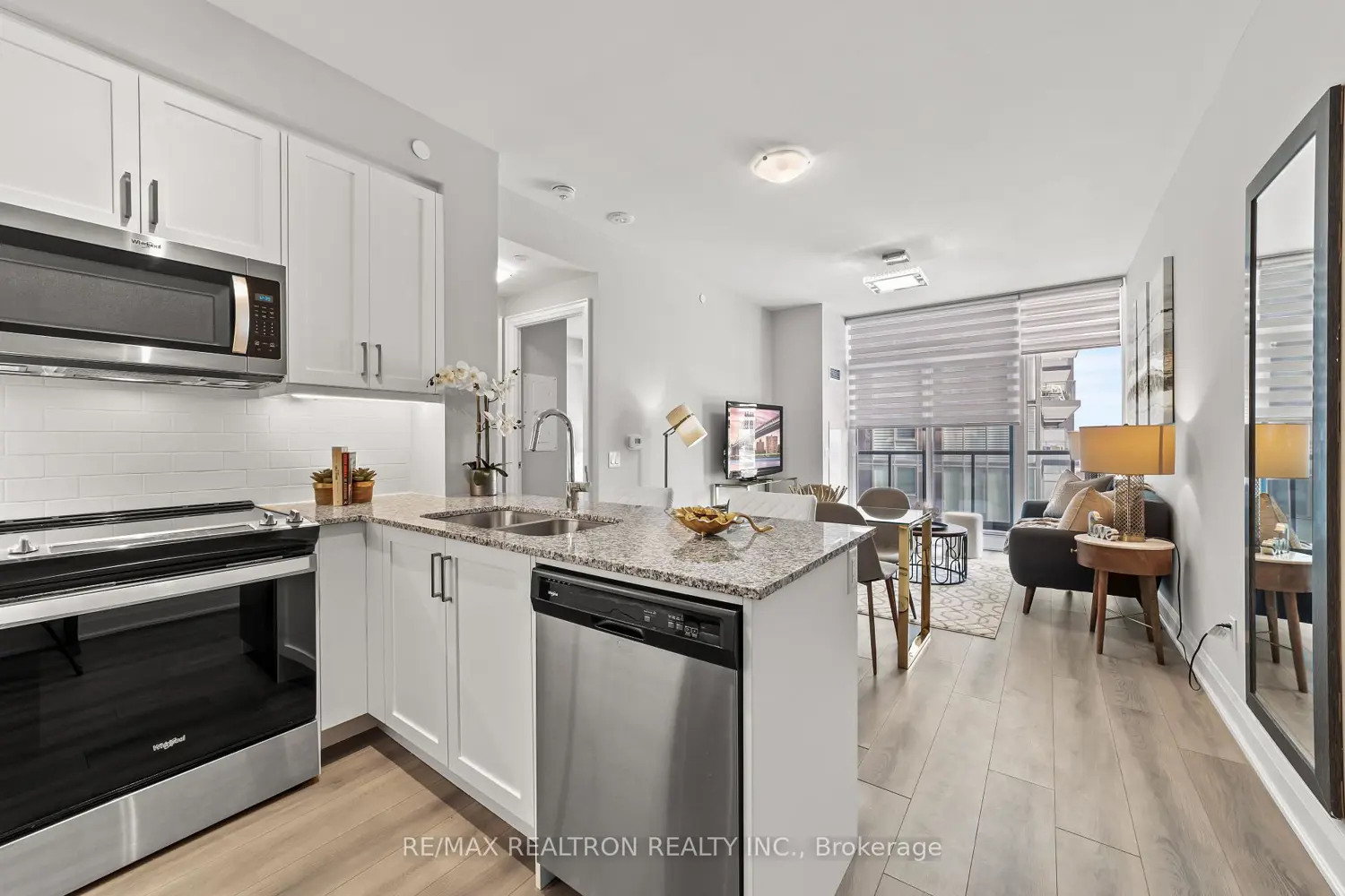 Additional image 3 of 10 Gatineau Drive 1001