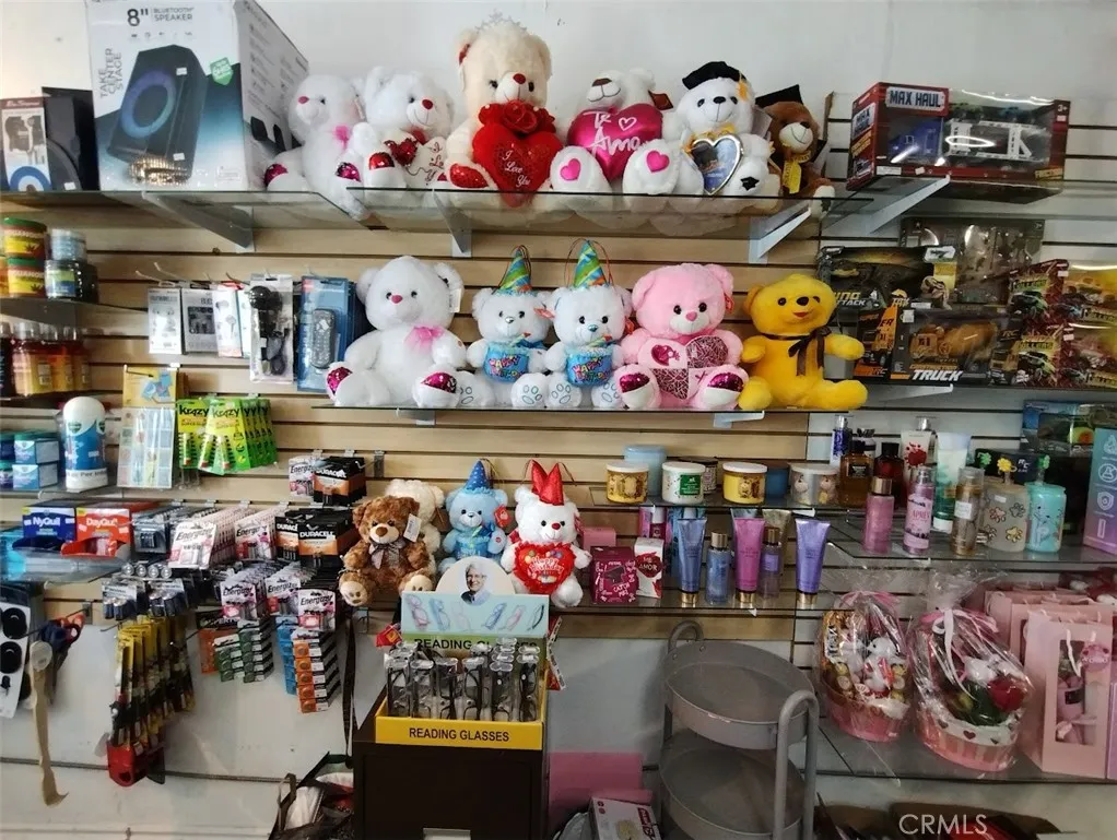 Additional image 56 of 2613 E Carson St, Carson, CA 90810