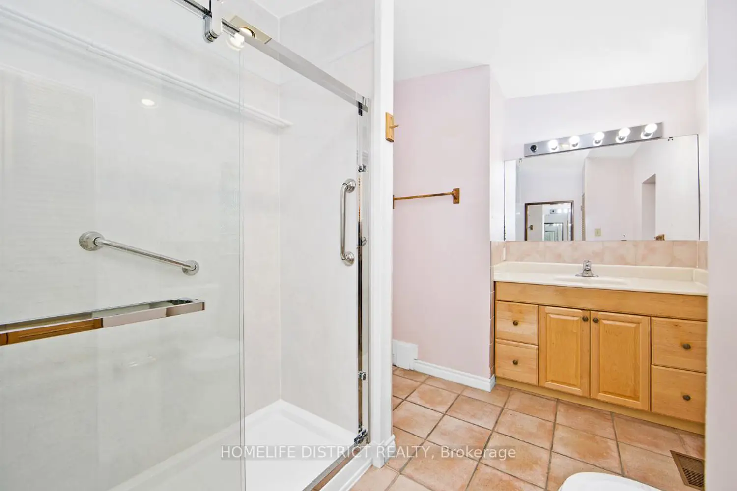 Additional image 15 of 22 Greenland Road