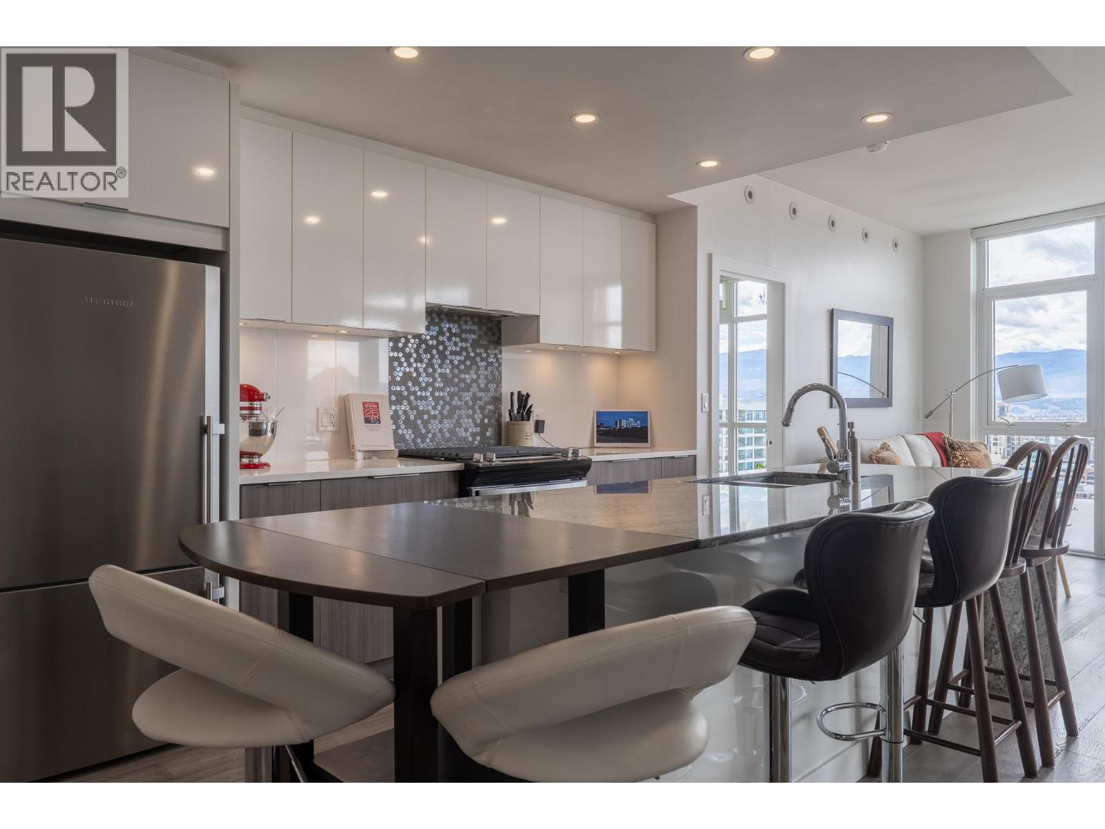 Additional image 5 of 1501-1151 Sunset Drive, Kelowna, BC, V1Y0G2