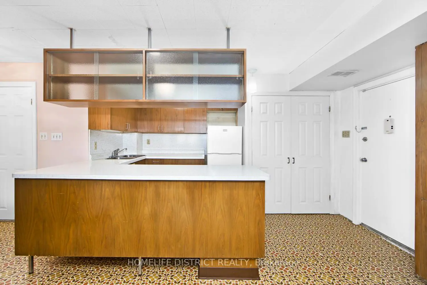 Additional image 17 of 22 Greenland Road