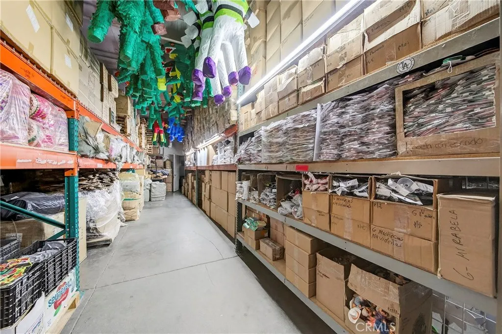 Additional image 37 of 749 E 15th St, Los Angeles, CA 90021