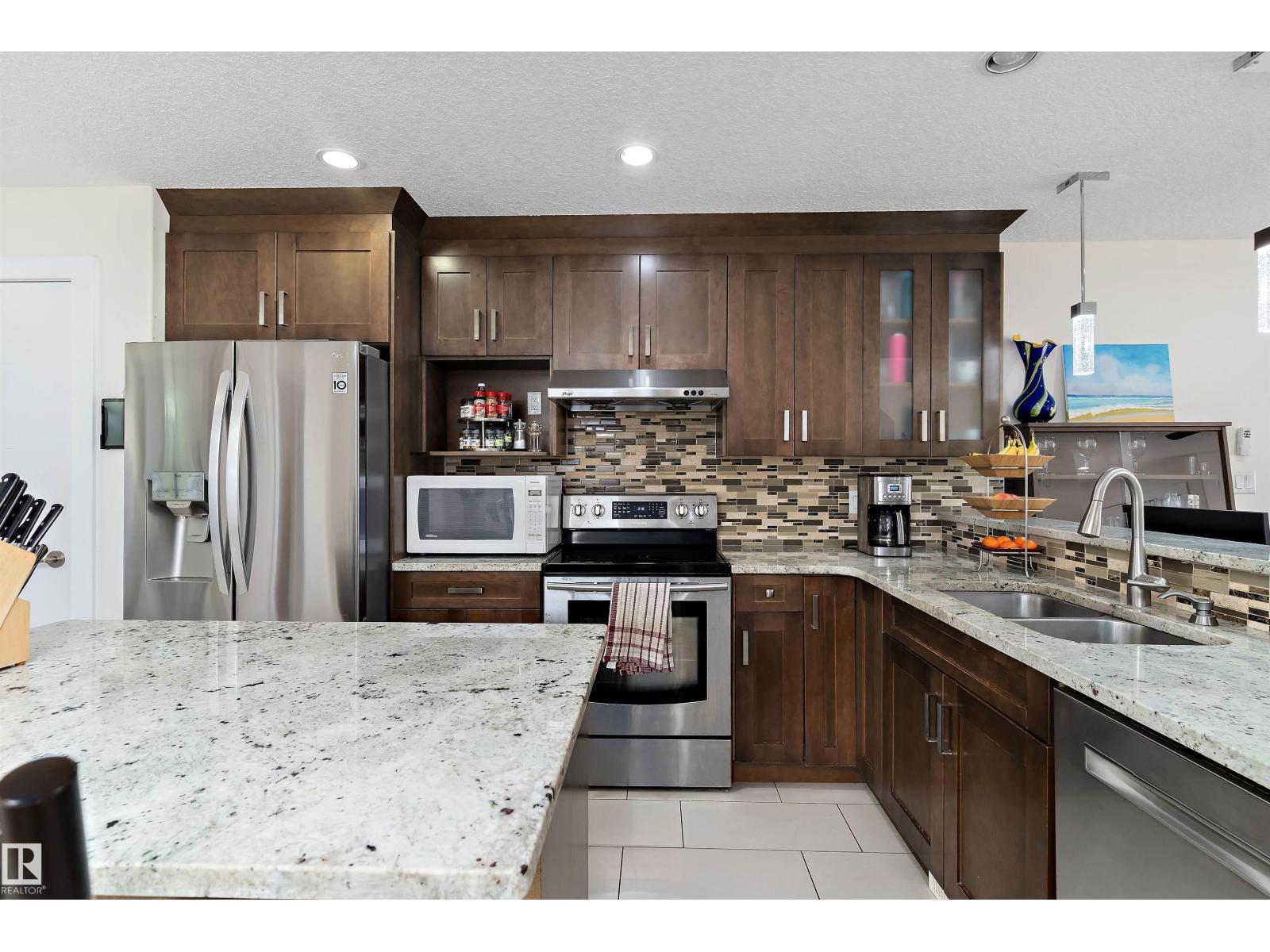 Additional image 4 of 8148 77 Avenue NW, Edmonton, AB, T6C0L2