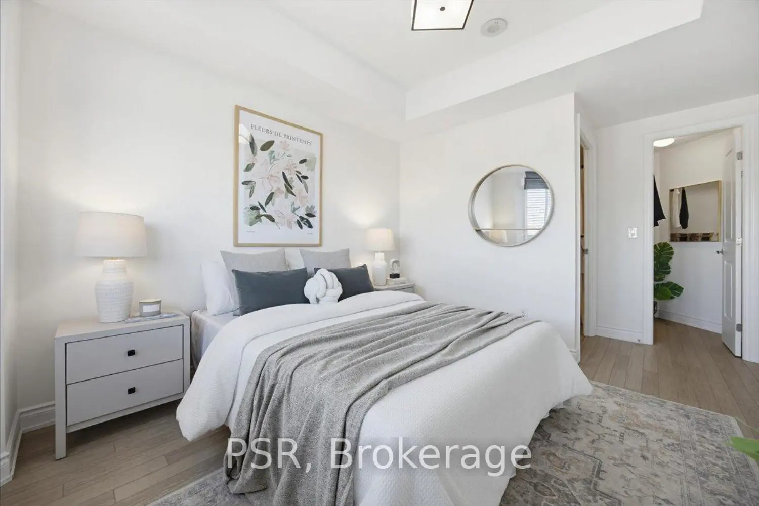 Additional image 11 of 3500 Lakeshore Road 619