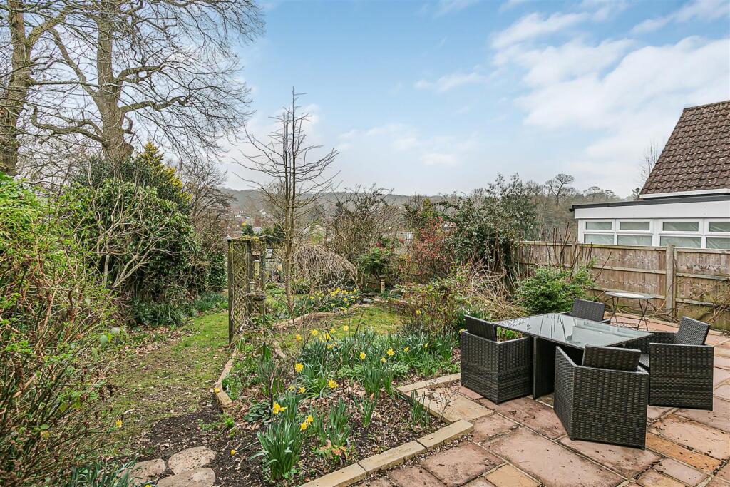 Additional image 29 of Firway Close, Welwyn