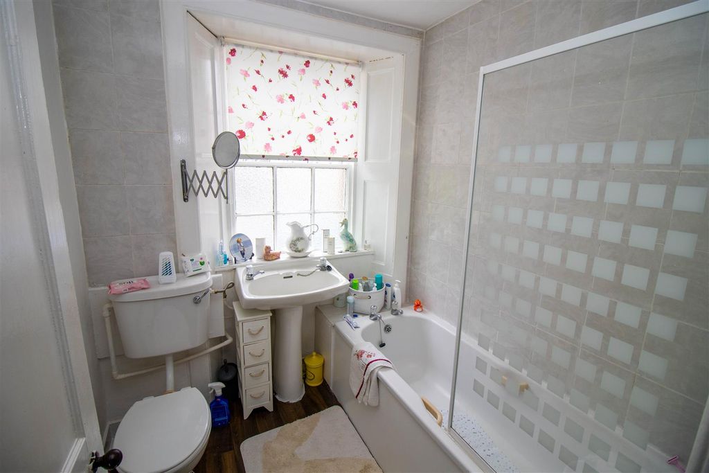 Additional image 61 of Terraced house for saleFox & Hounds, Main Street, Denholm TD9