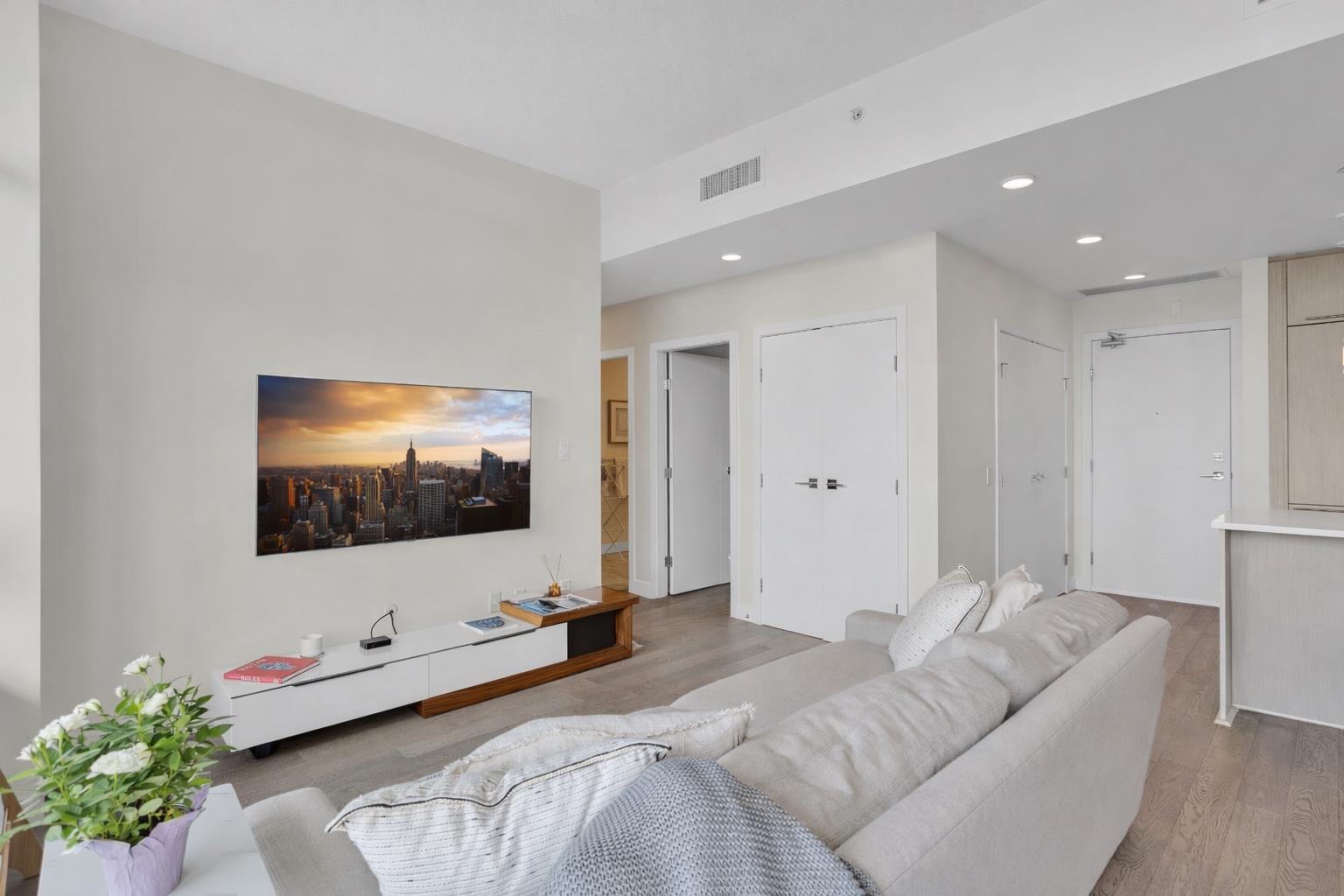 Additional image 3 of 505-5033 Cambie Street, Vancouver, BC, V5Z 0H6