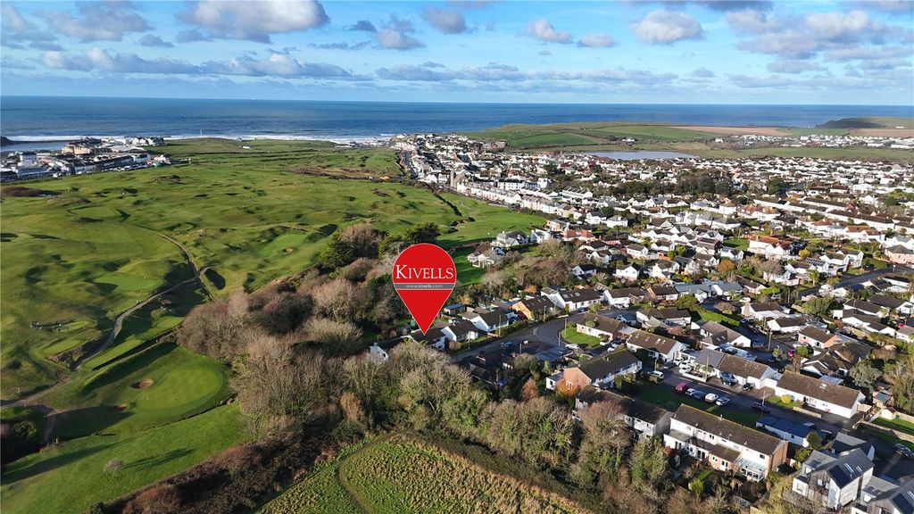 4 bed detached house for saleMeadow Drive, Bude, Cornwall EX23