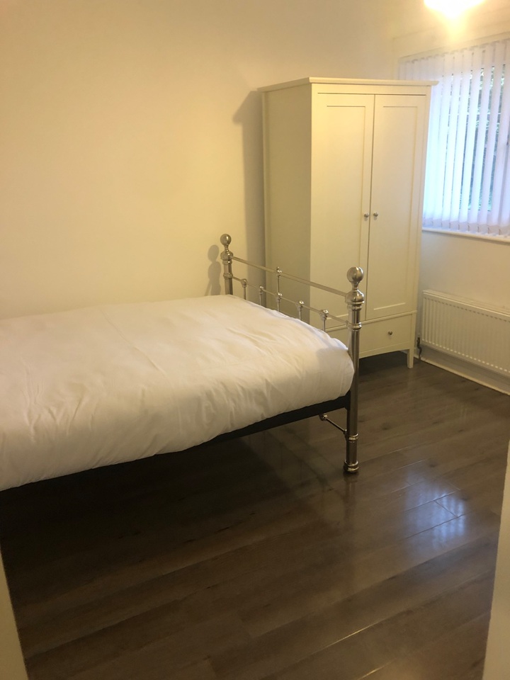 Additional image 11 of Room in a Shared House, Hurdlow Walk, M9, N1 7GU