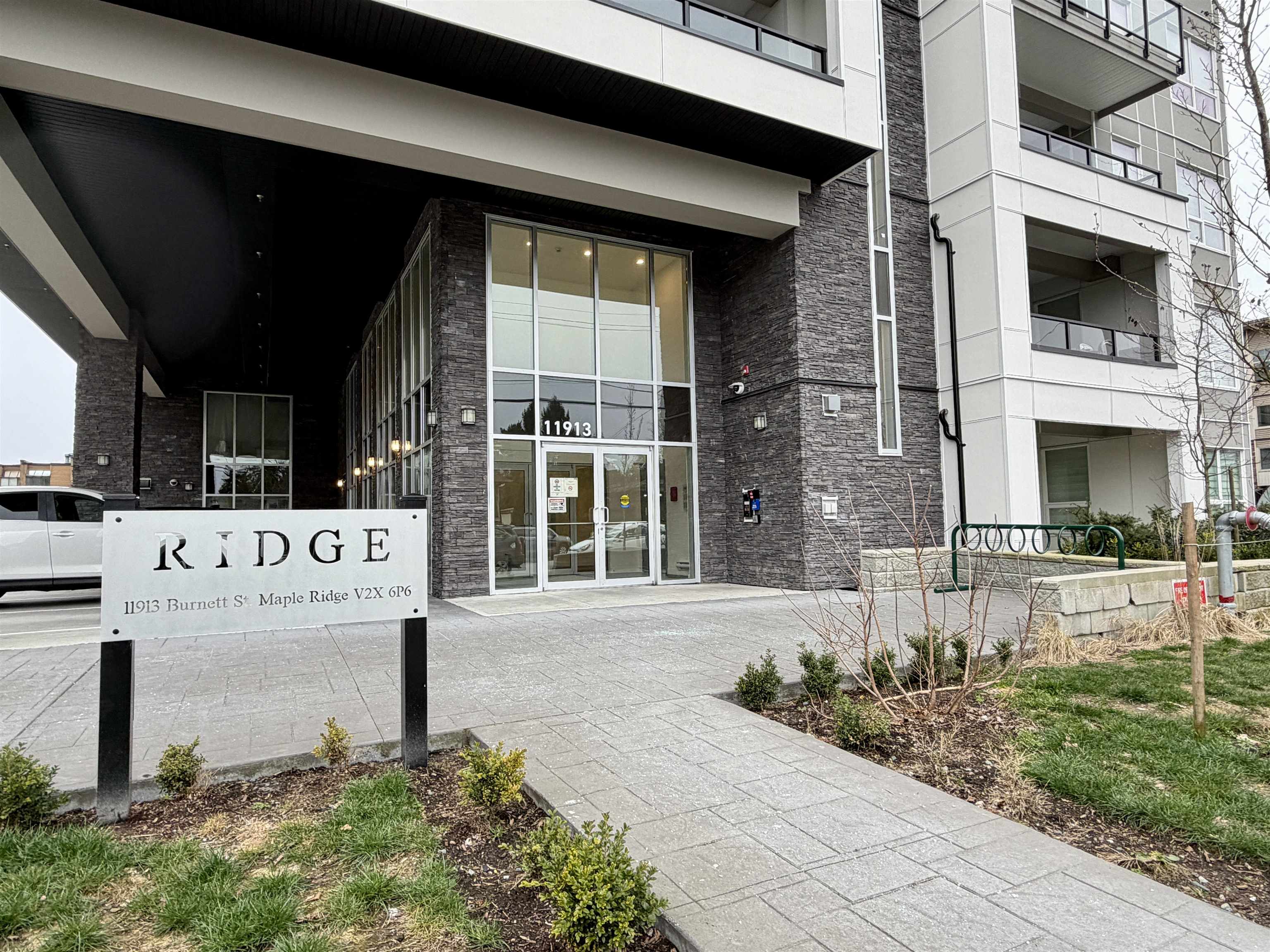 105-11913 Burnett Street, Maple Ridge, BC, V2X 4N1