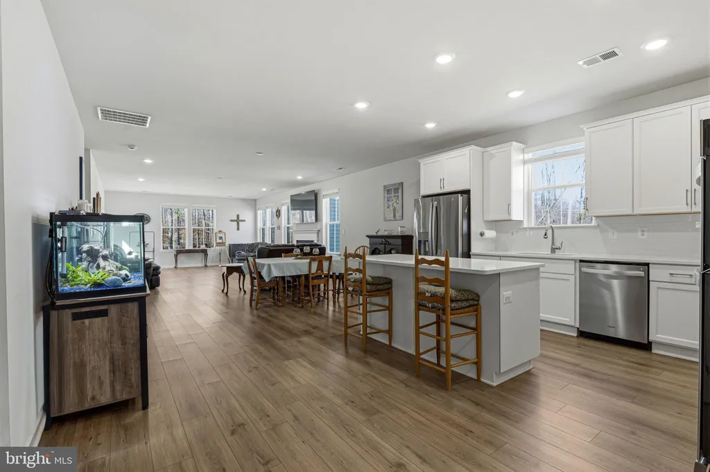 Additional image 7 of 1001 Shannon Falls Drive, Newark, DE 19702