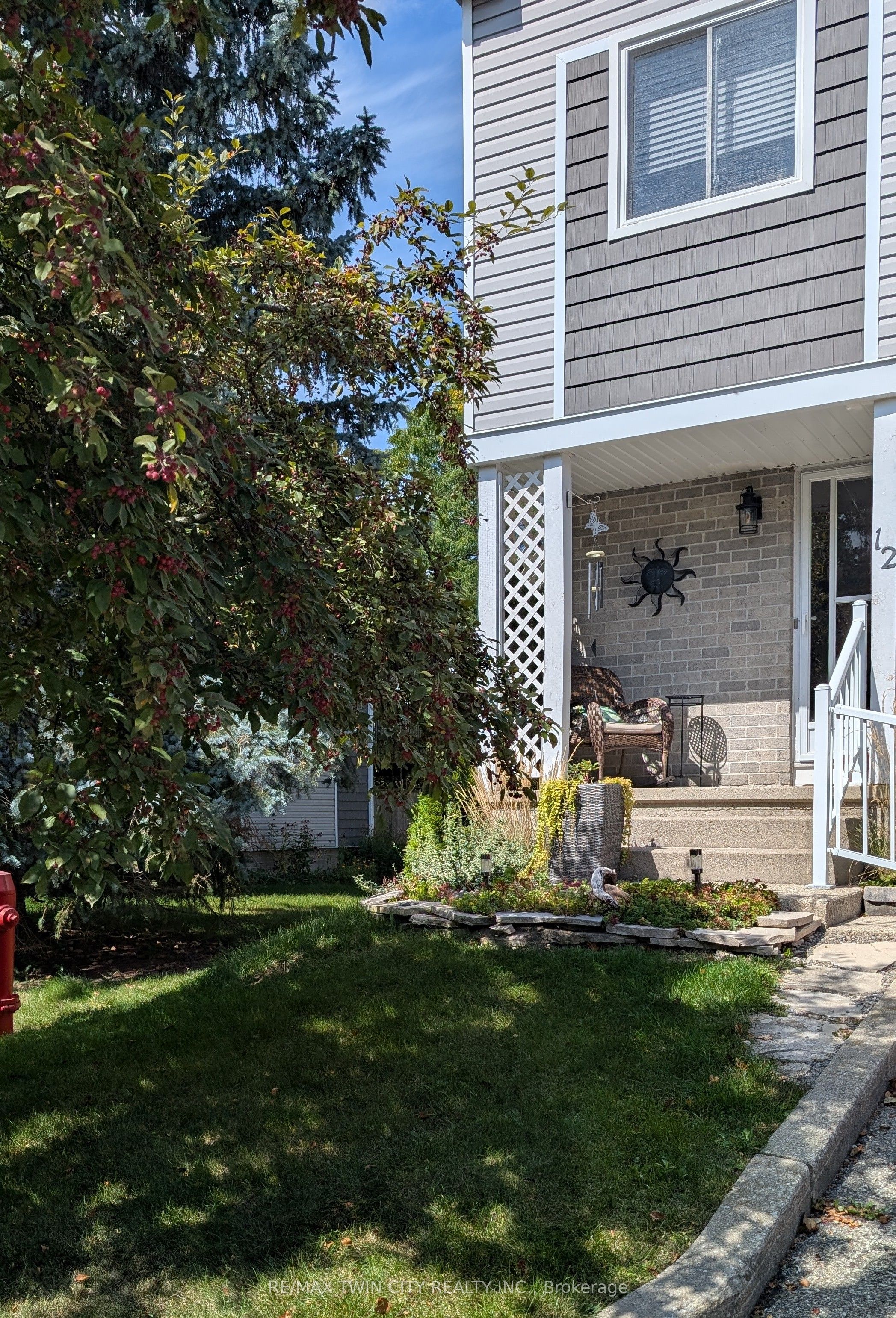 Additional image 2 of 12-54 Green Valley Drive, Kitchener, ON, N2P 1Z9