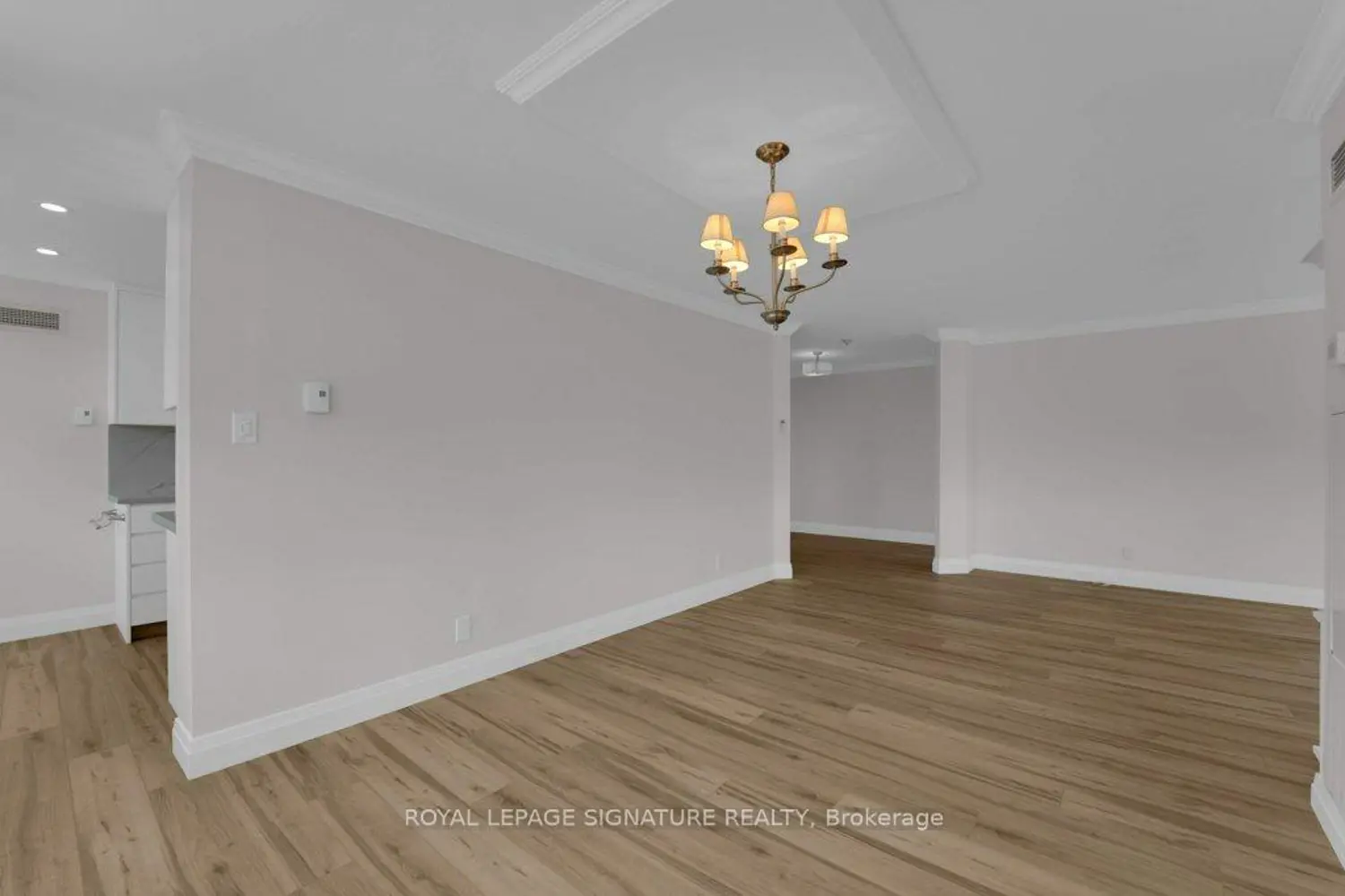 22 Clarissa Drive 1404 photo 5