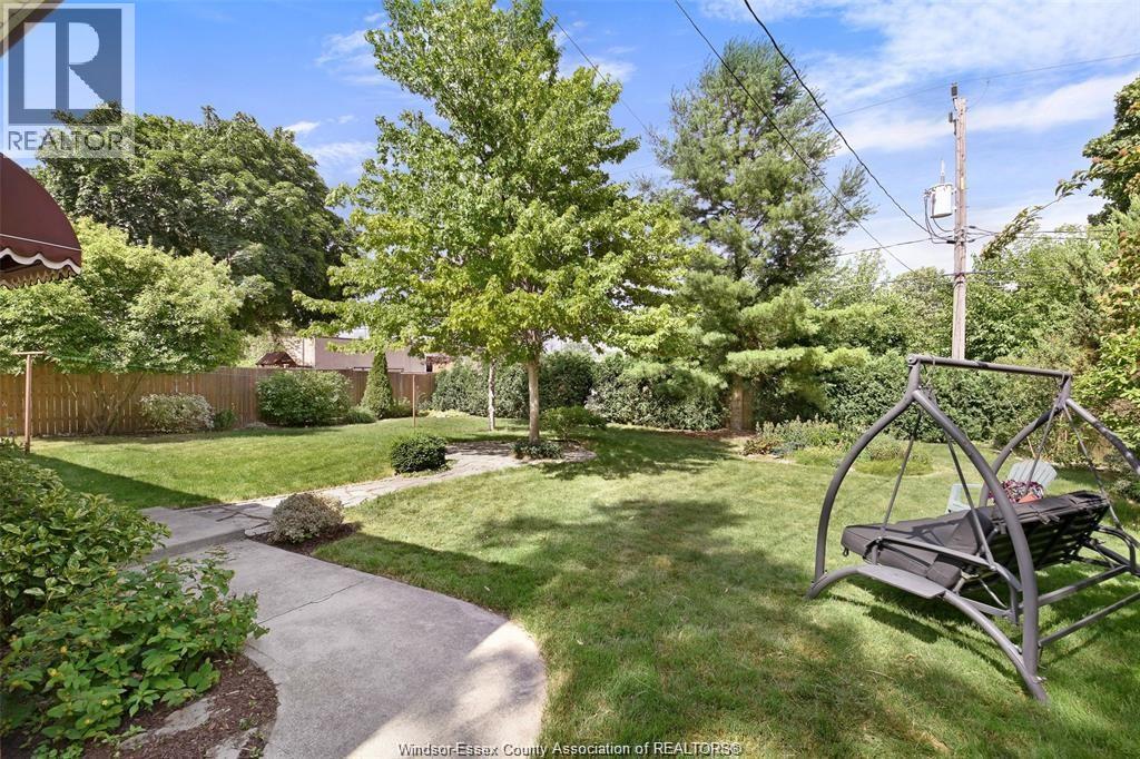 Additional image 3 of 2432 Buckingham Drive, Windsor, ON, N8T2B5