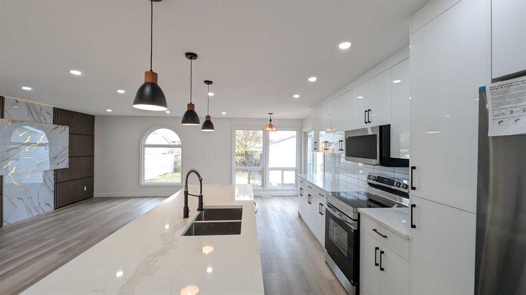 Additional image 5 of 4 Harvey Place SW, Calgary, AB, T2V 3A5