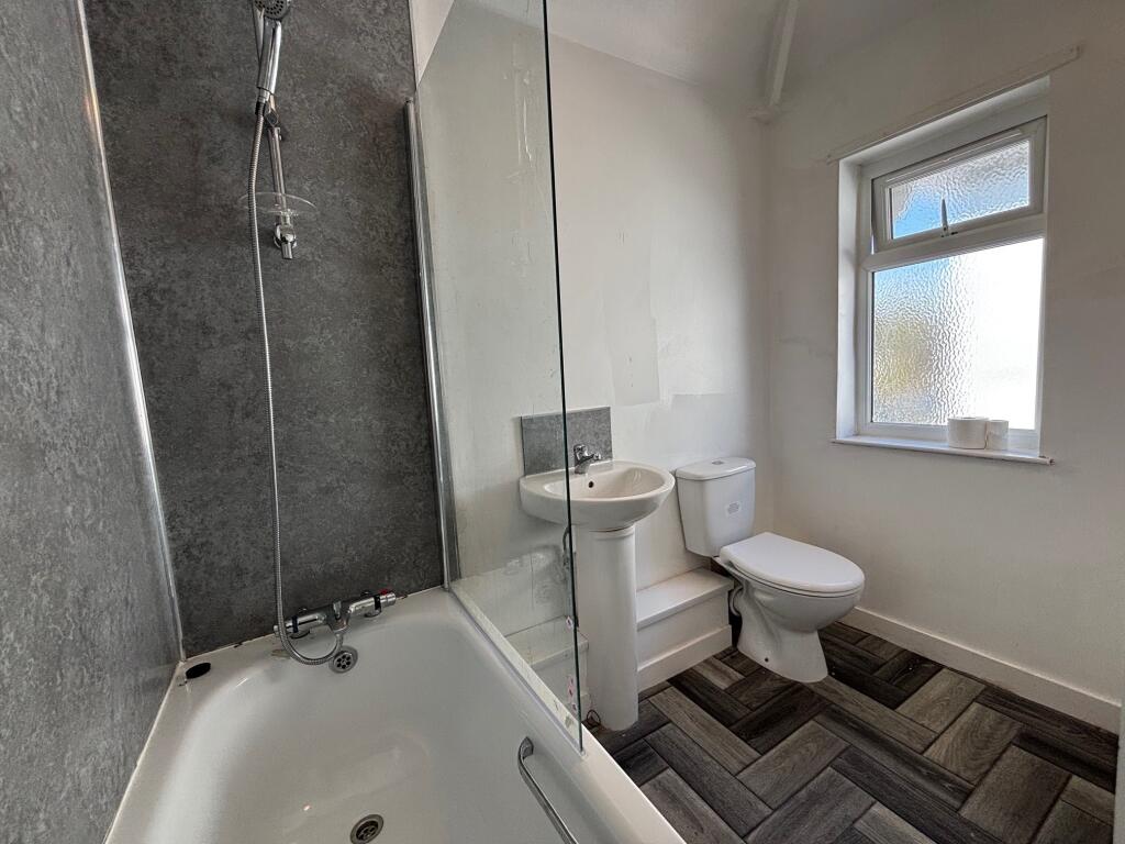 Additional image 7 of Woodhouse Road