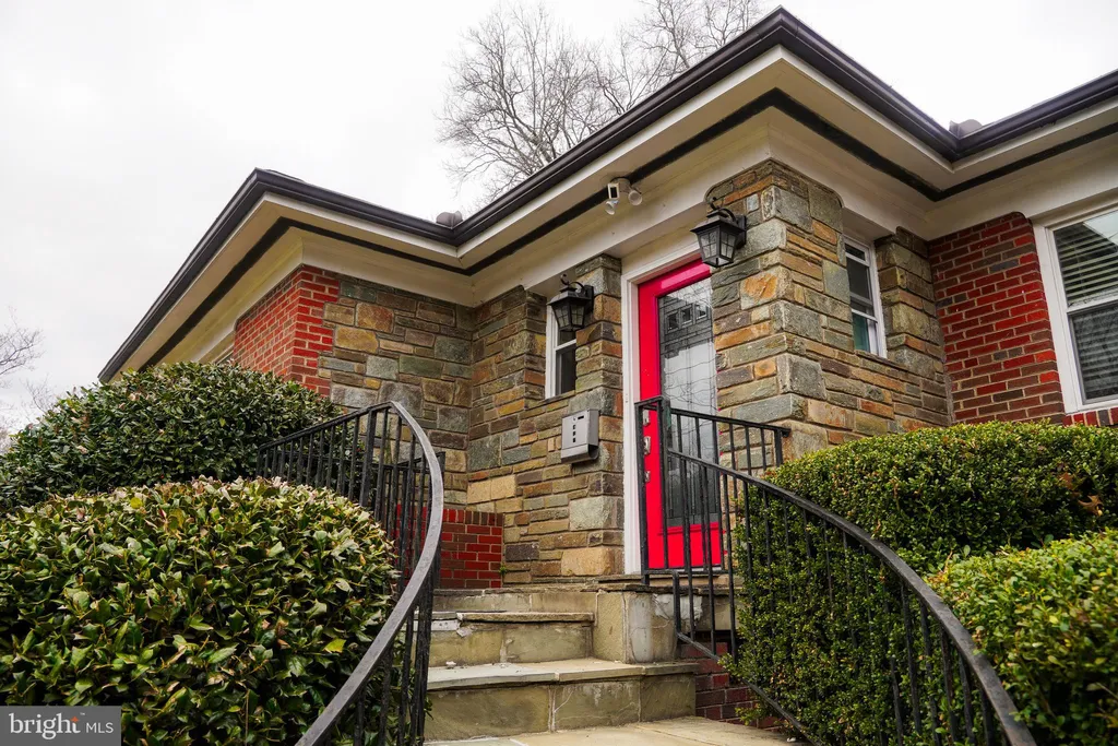 Additional image 4 of 1633 Kalmia Road NW, Washington, DC 20012
