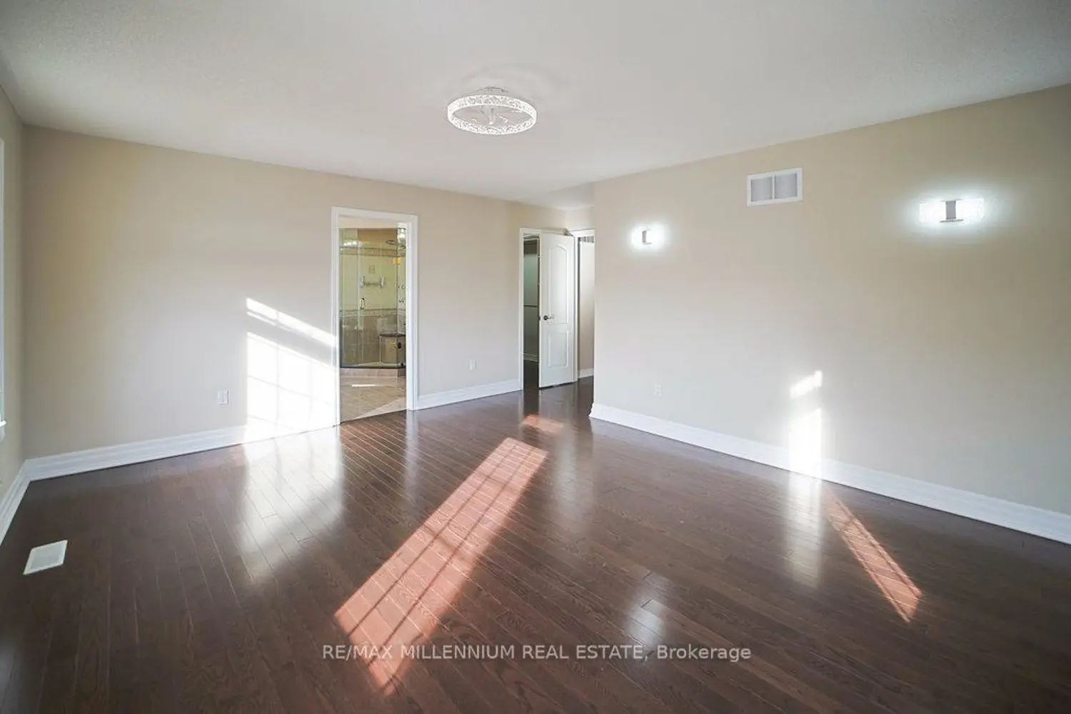 Additional image 7 of 24 Prince Edward Boulevard