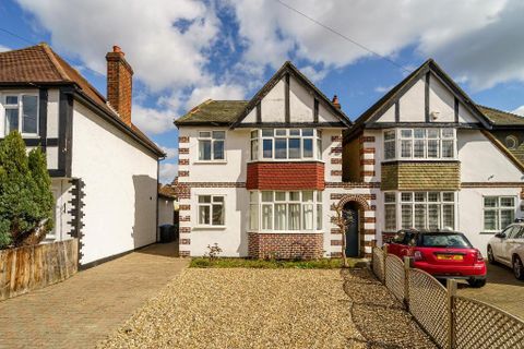 Reynolds Road, Malden Manor, New Malden, Surrey KT3