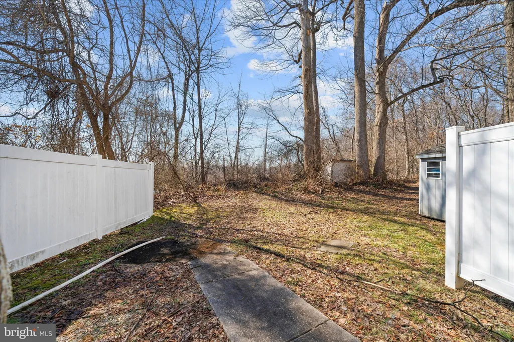 44 Denny Circle, Newark, DE 19702