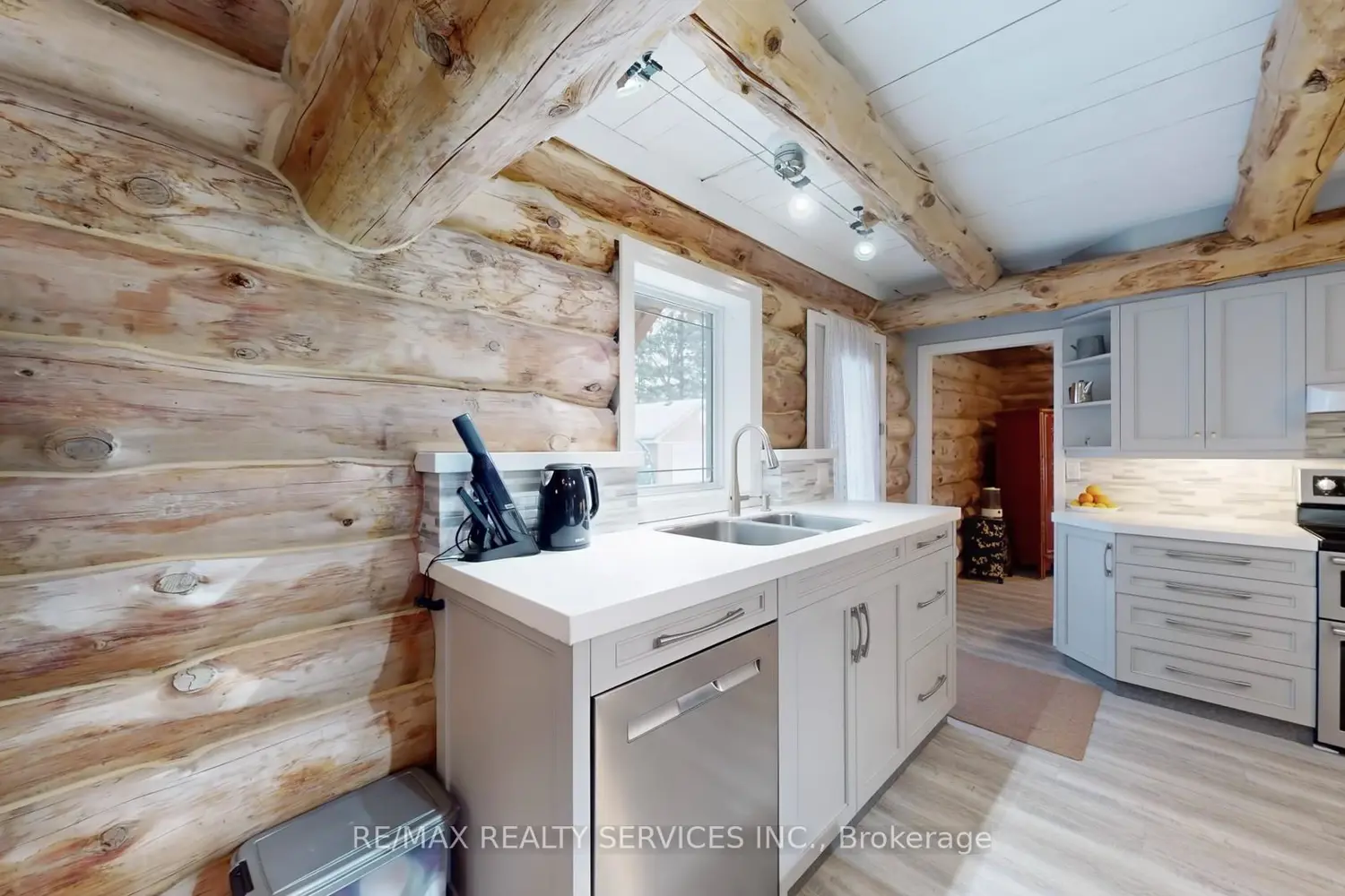 Additional image 12 of 9 Orangeville Street