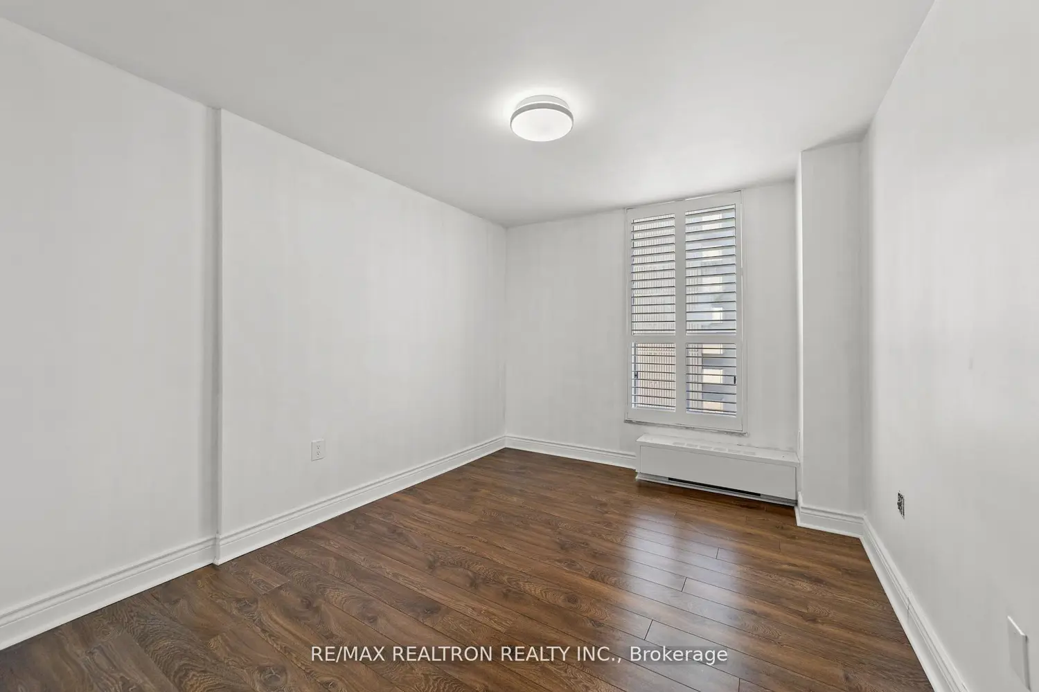 Additional image 10 of 130 Neptune Drive 702