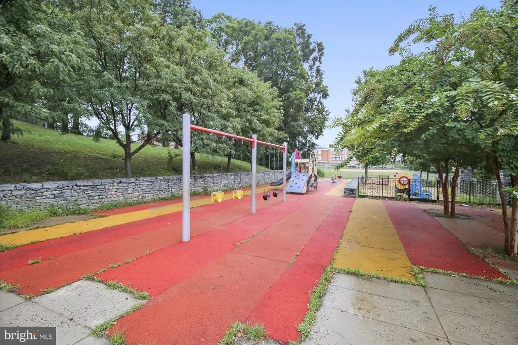 Additional image 34 of 4514 15th Street NW Unit B, Washington, DC 20011