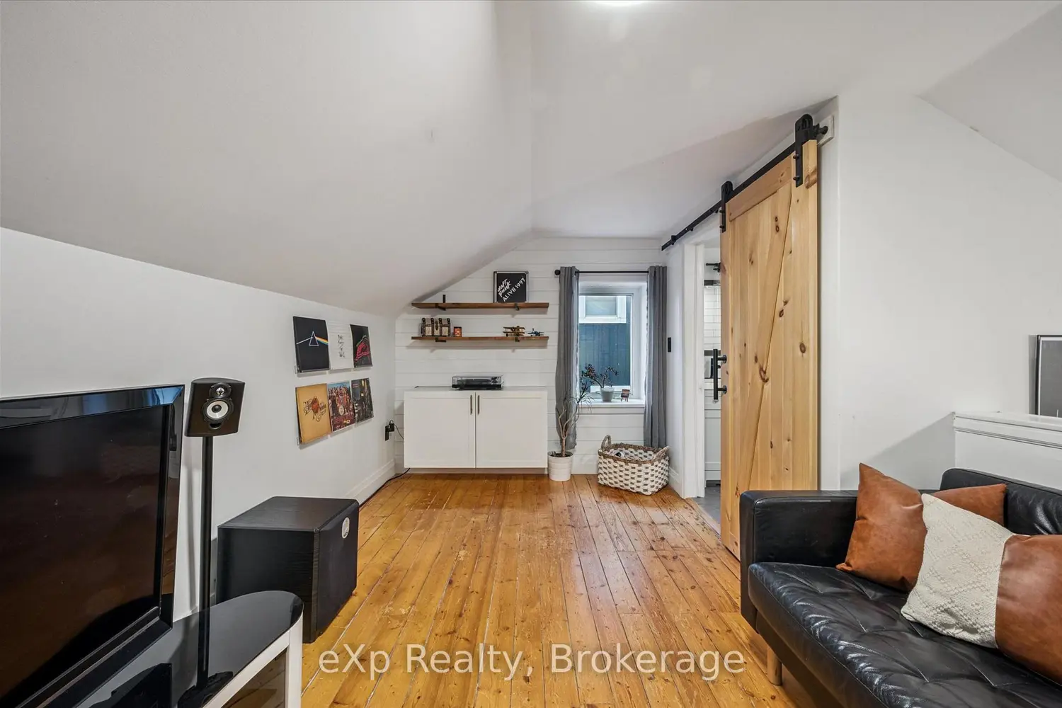 Additional image 12 of 20 Bergey Street