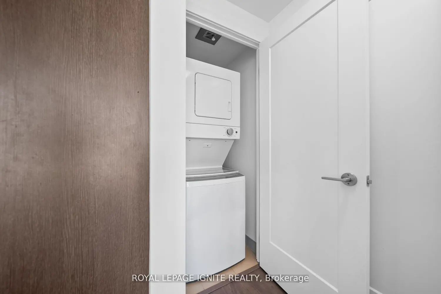 Additional image 13 of 2550 Simcoe Street 906