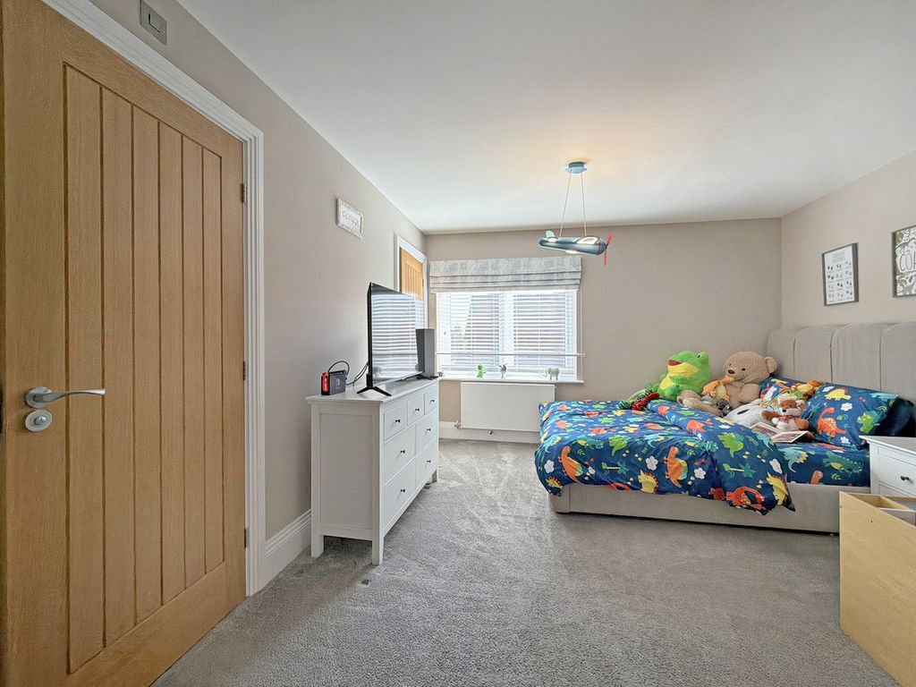 Additional image 31 of 6 bed detached house for saleMayfair Gardens, Hartlepool, 0 TS26