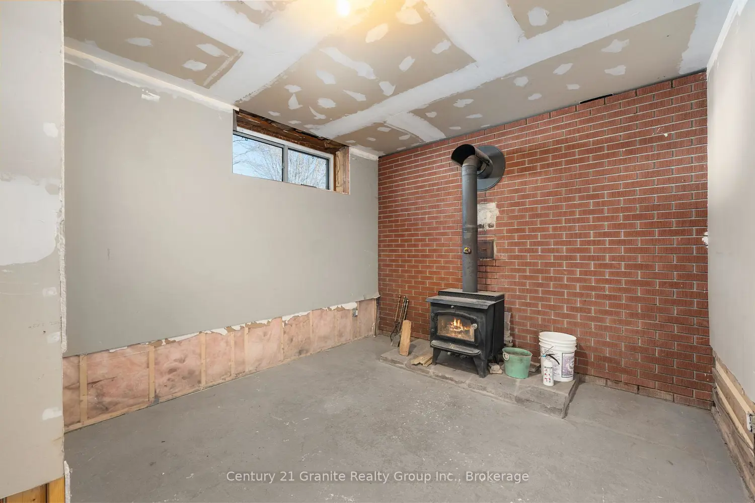 Additional image 15 of 37 Mckay Street