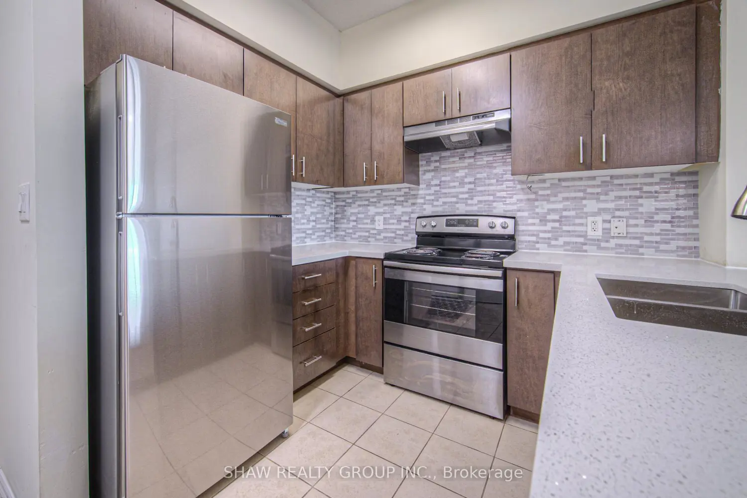 Additional image 5 of 1077 Gordon Street 418