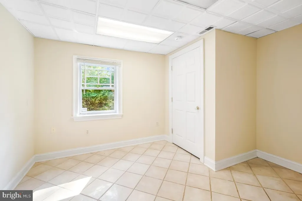 Additional image 23 of 4900 Indian Lane NW, Washington, DC 20016