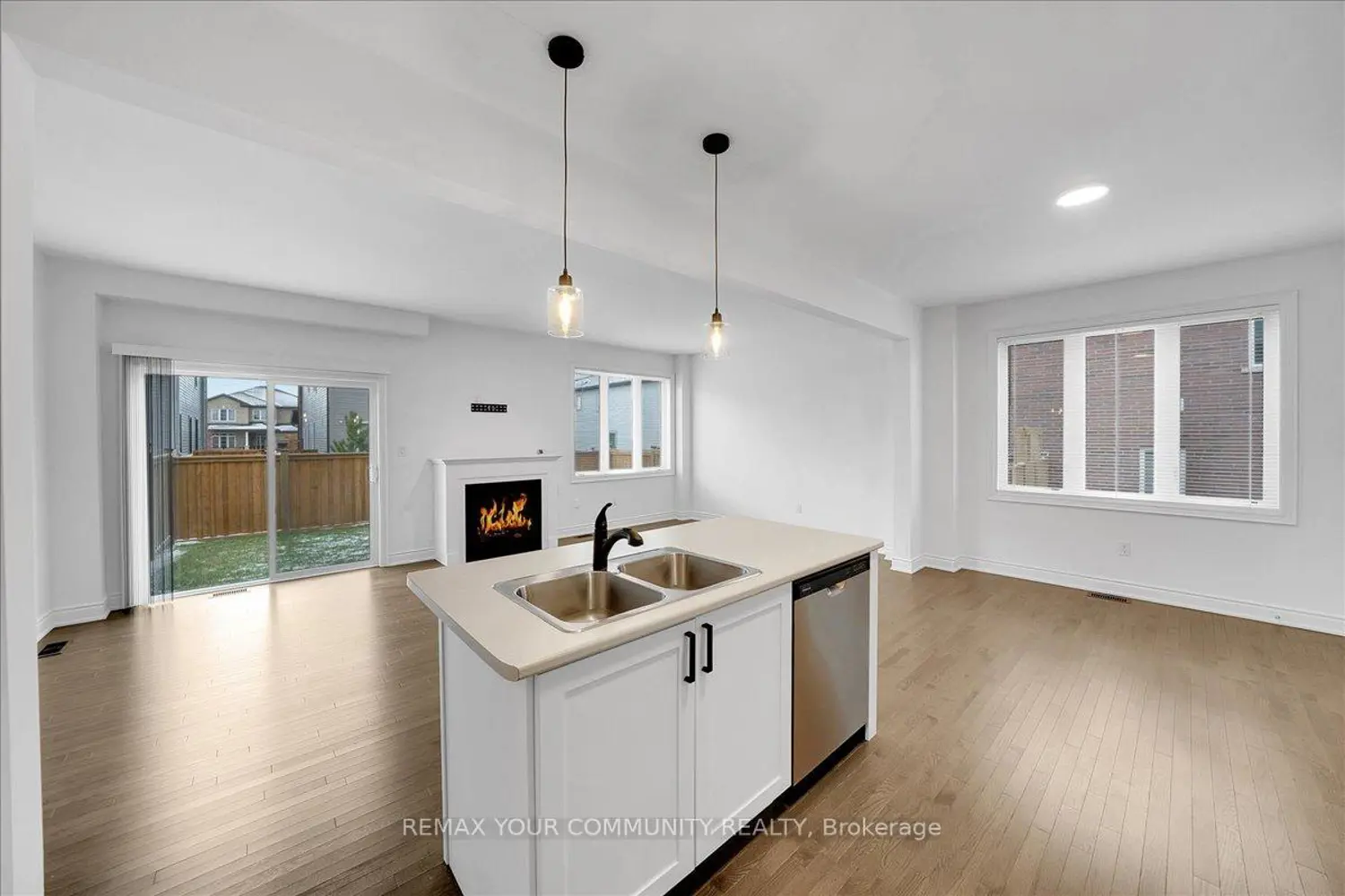 Additional image 10 of 14 Lisa Street