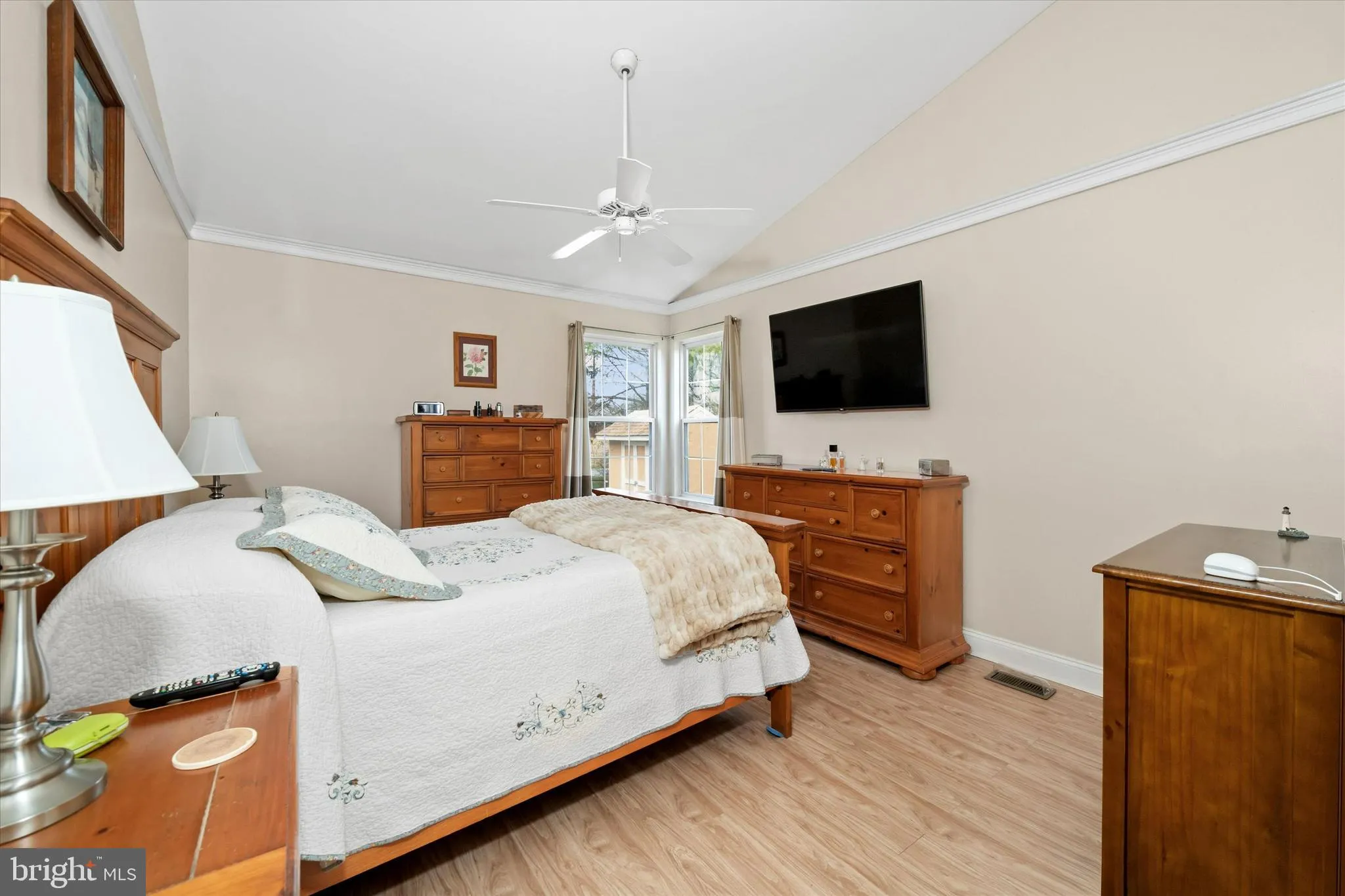 Additional image 74 of 203 N Barrington Court, Newark, DE 19702