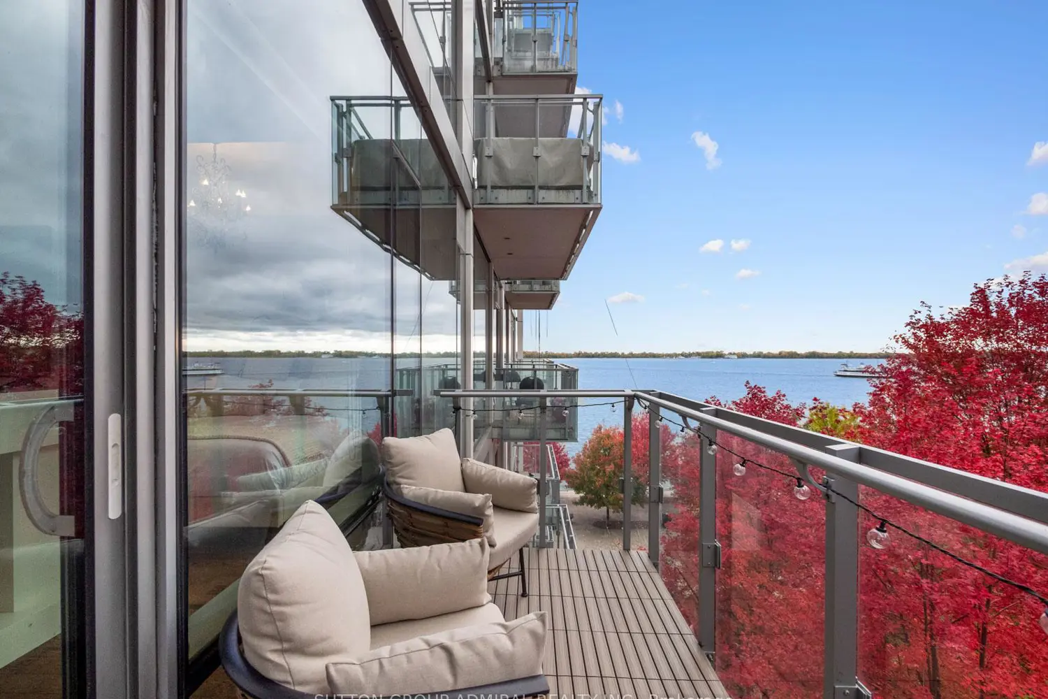 Additional image 18 of 39 Queens Quay 525